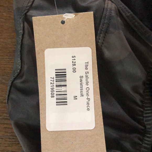 NWT Albion camo one piece swim suit - Picture 4 of 6